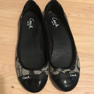 Coach flats